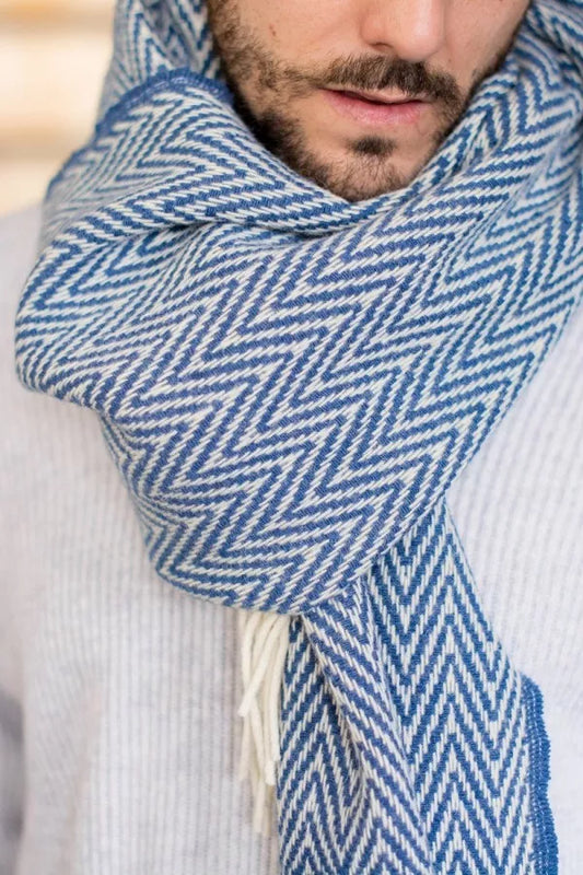 CHICoração // "Thorn" Scarf (Blue Denim)